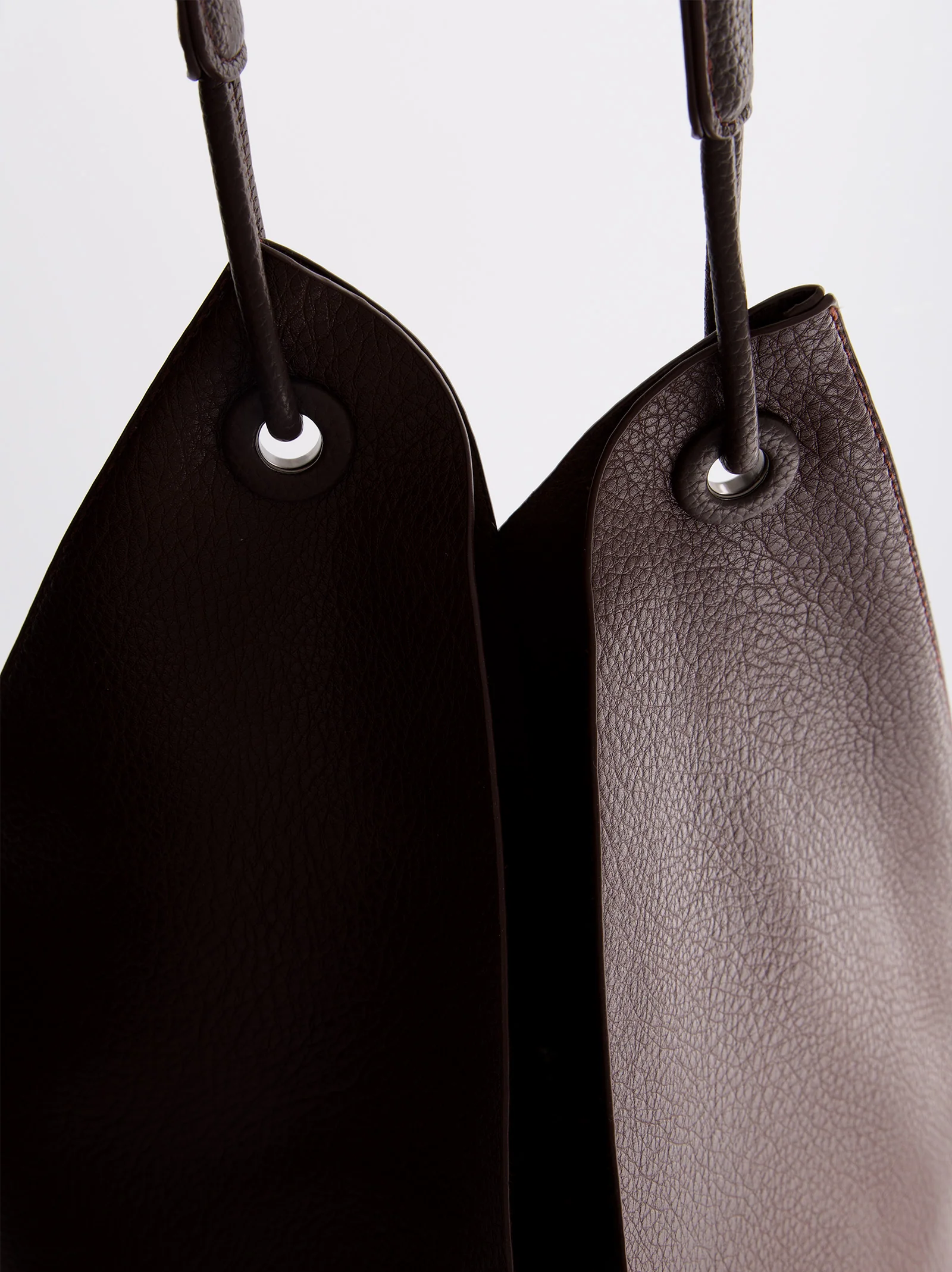 Bolso De Piel Marrón De Diseño Minimalista -Tiza - Image 5