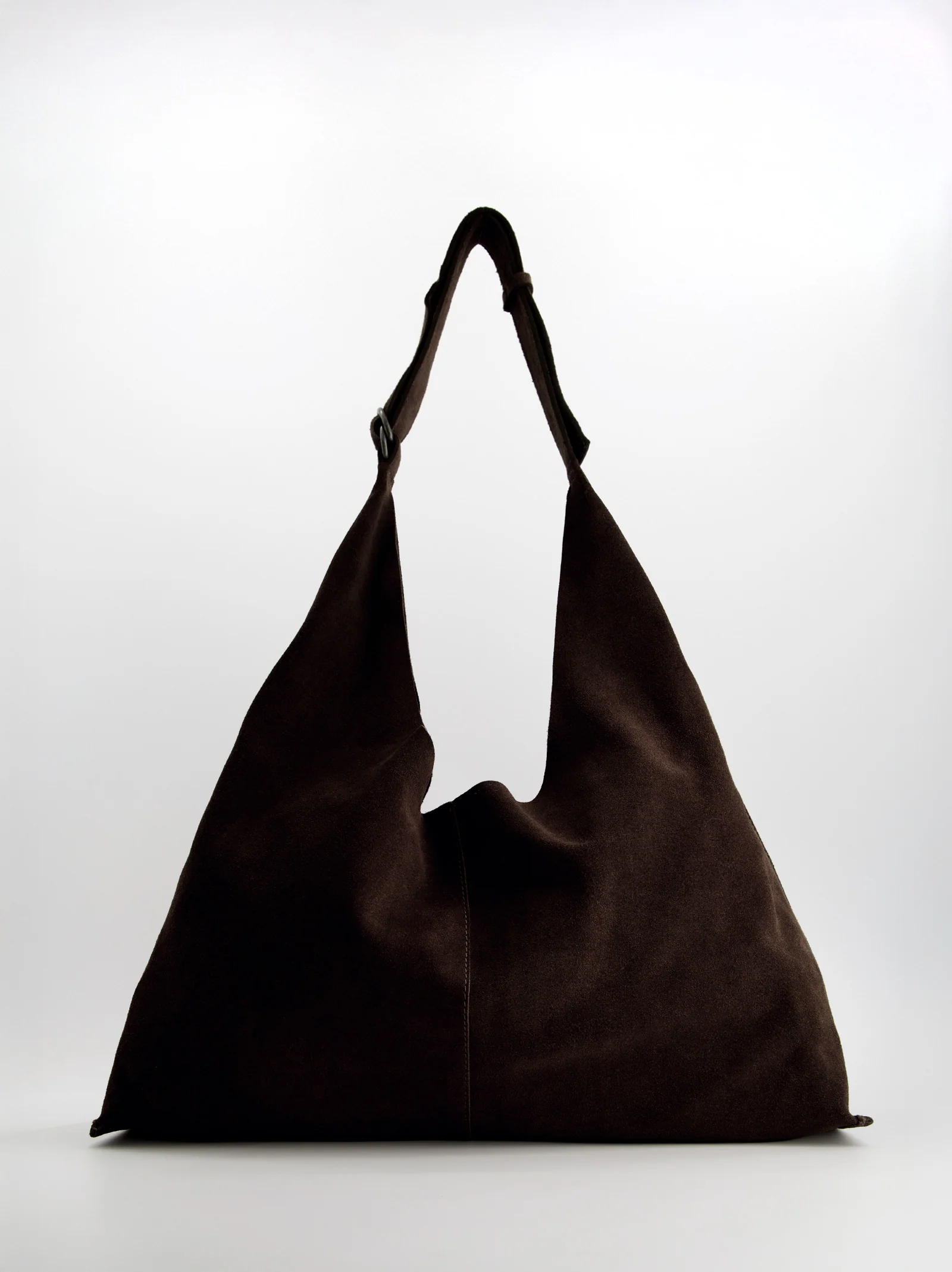 Bolso hobo de ante marrón - Carmeneta - Image 3
