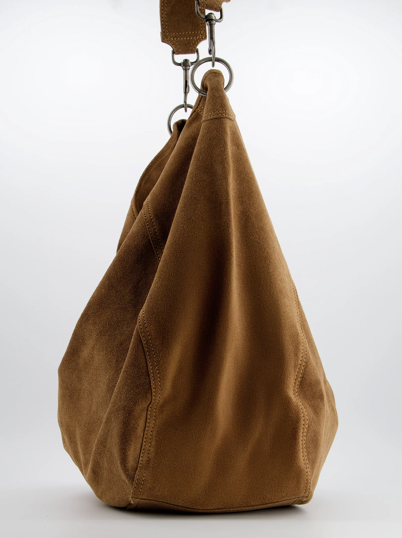 Bolso hobo en ante con mosquetones - Apris - Image 5