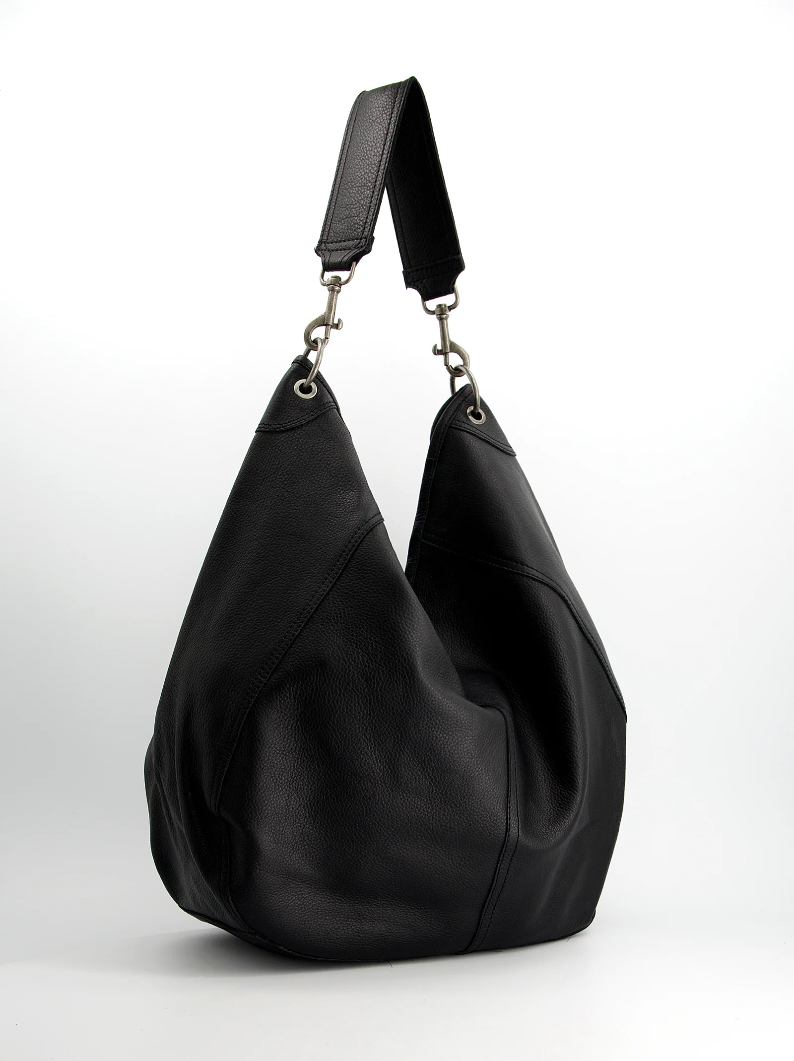Bolso hobo en piel con mosquetones - Apris - Image 4