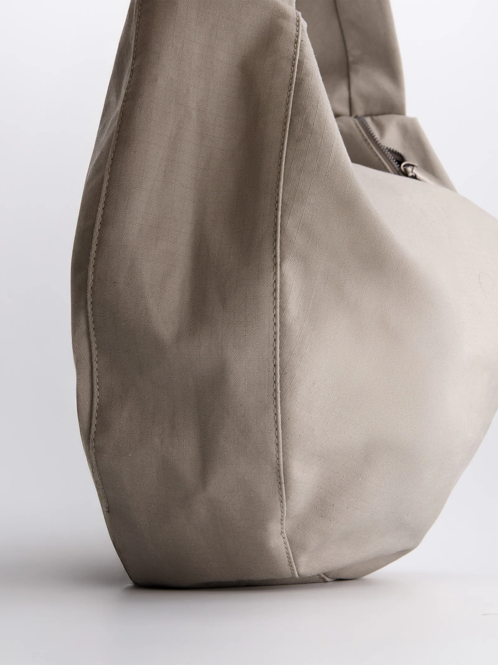 Bolso Maxi Gris - Bobbo - Image 4