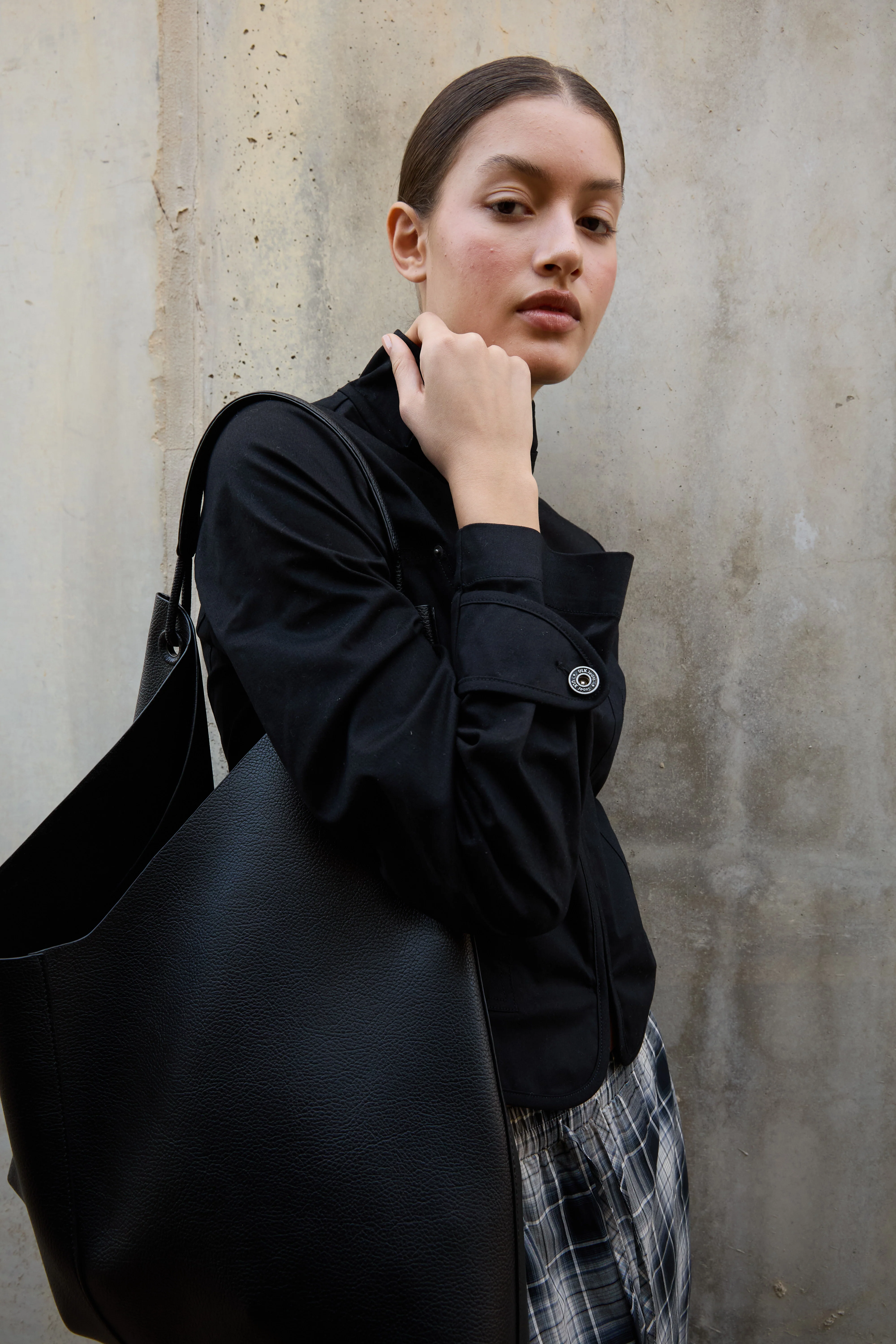 Bolso tote negro - Tiza - Image 4