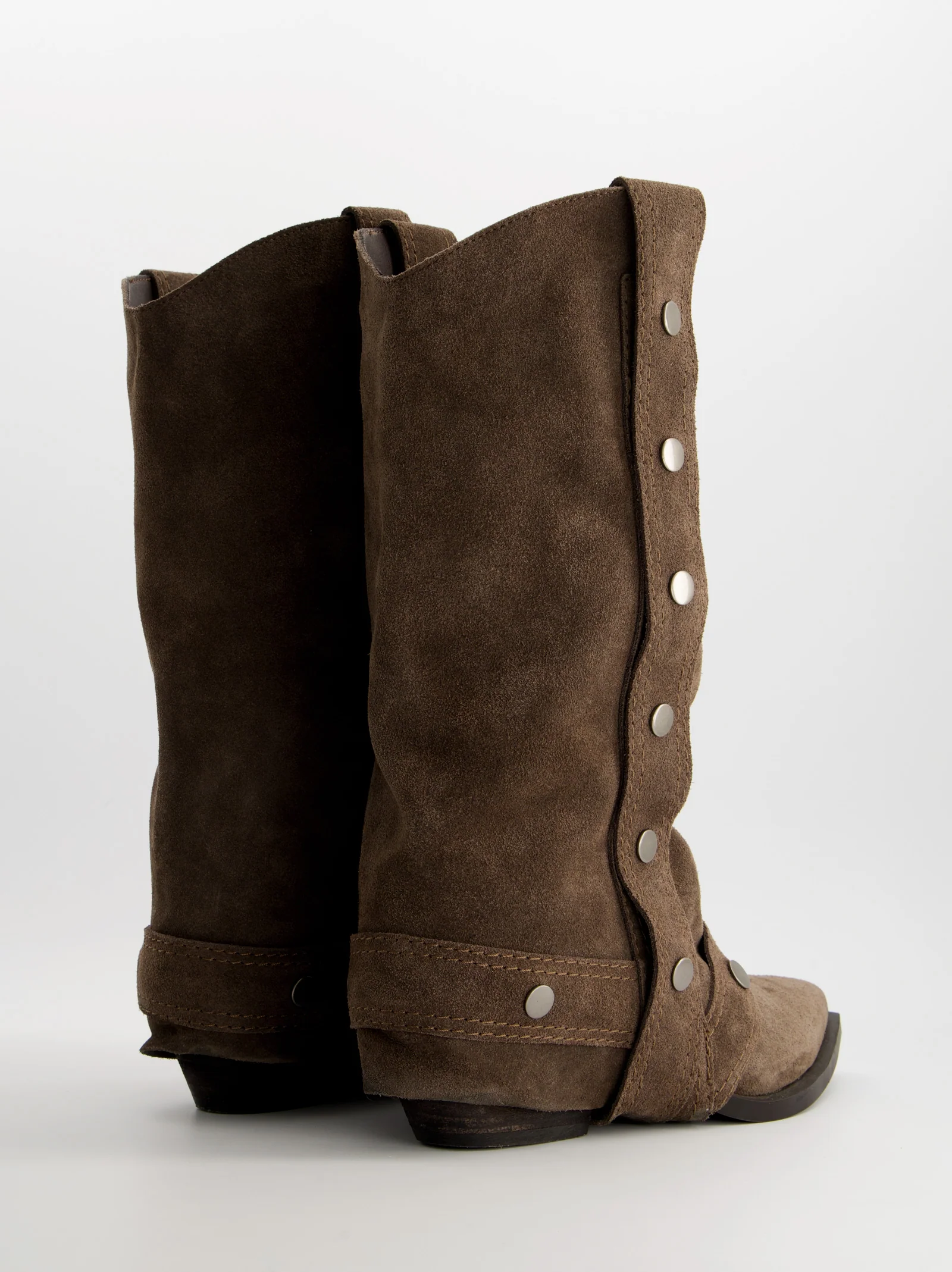 Botas cowboy de ante con tachuelas - Kendal - Image 4