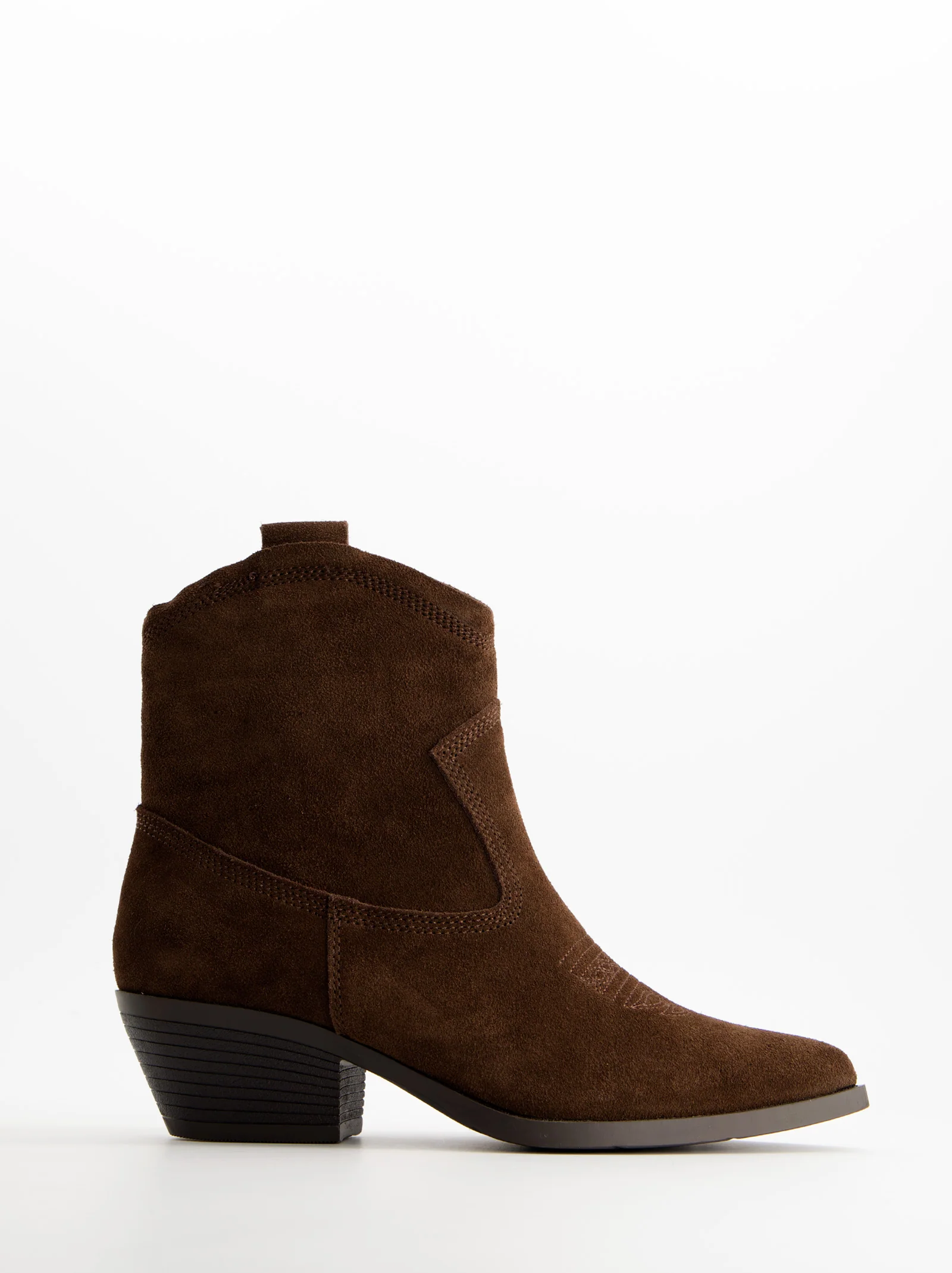 Botines cowboy de ante con tacón - Aroa