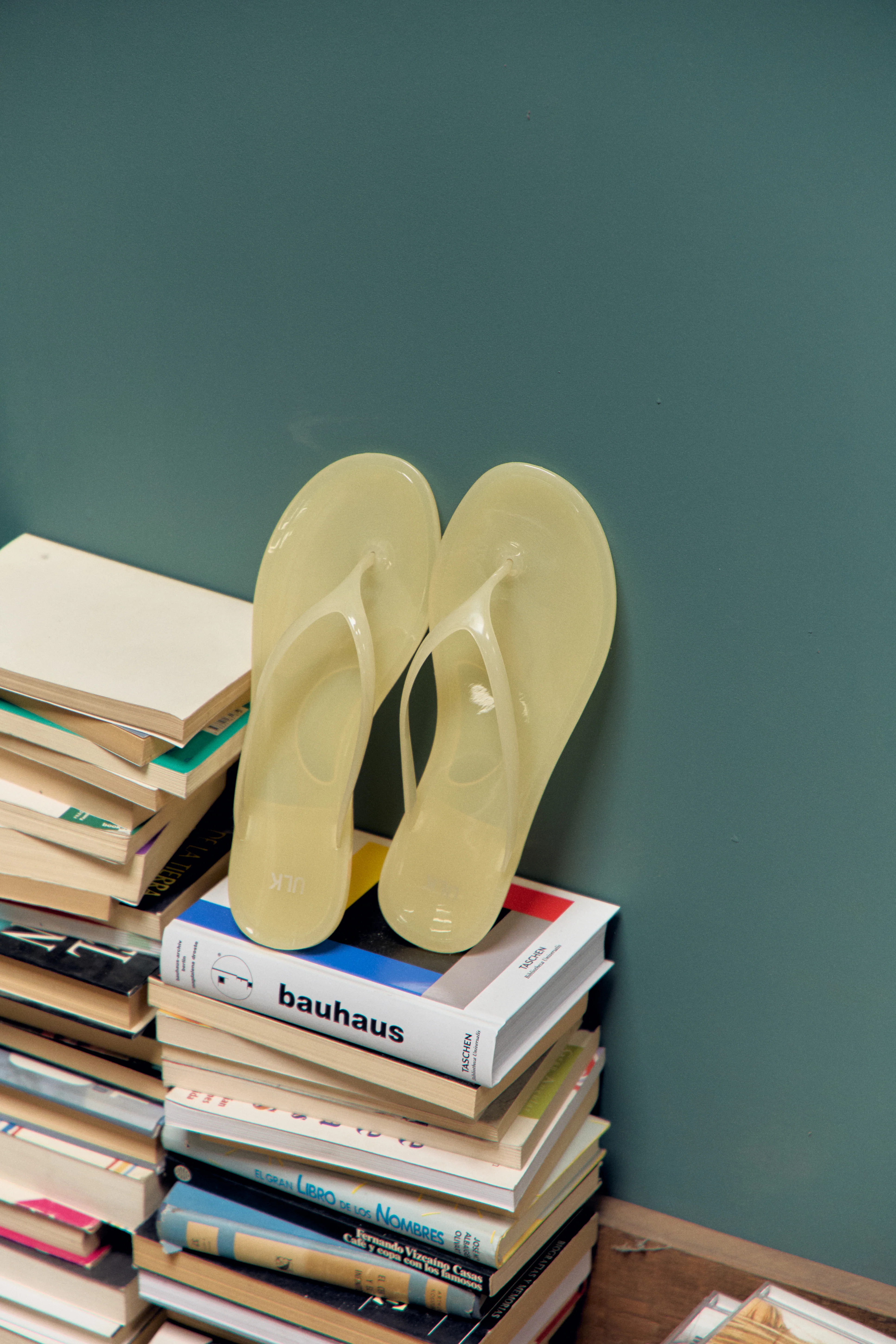 Chanclas de dedo efecto glossy - Flux