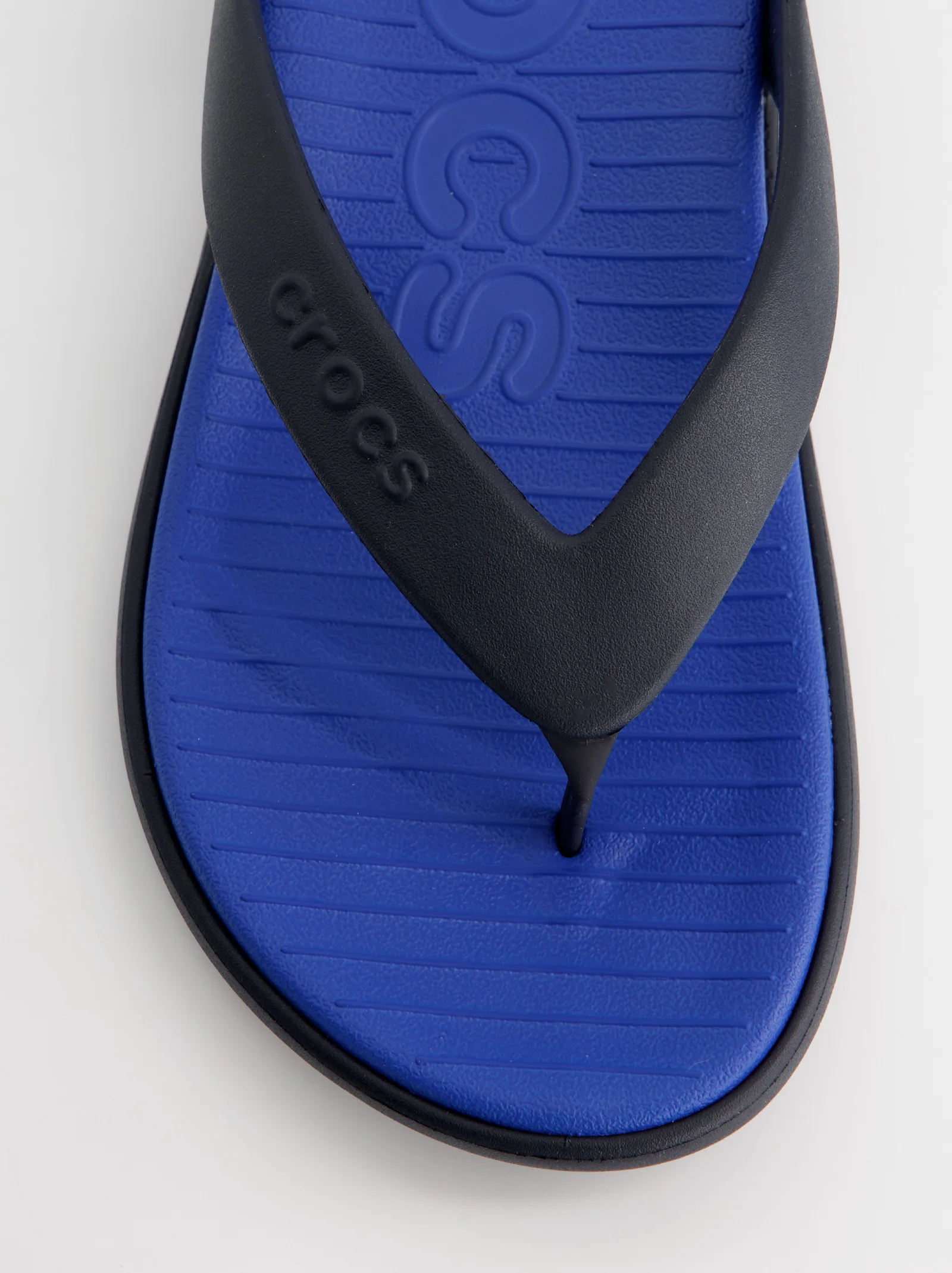 Chanclas de goma - Crocs Coast Flip - Image 4