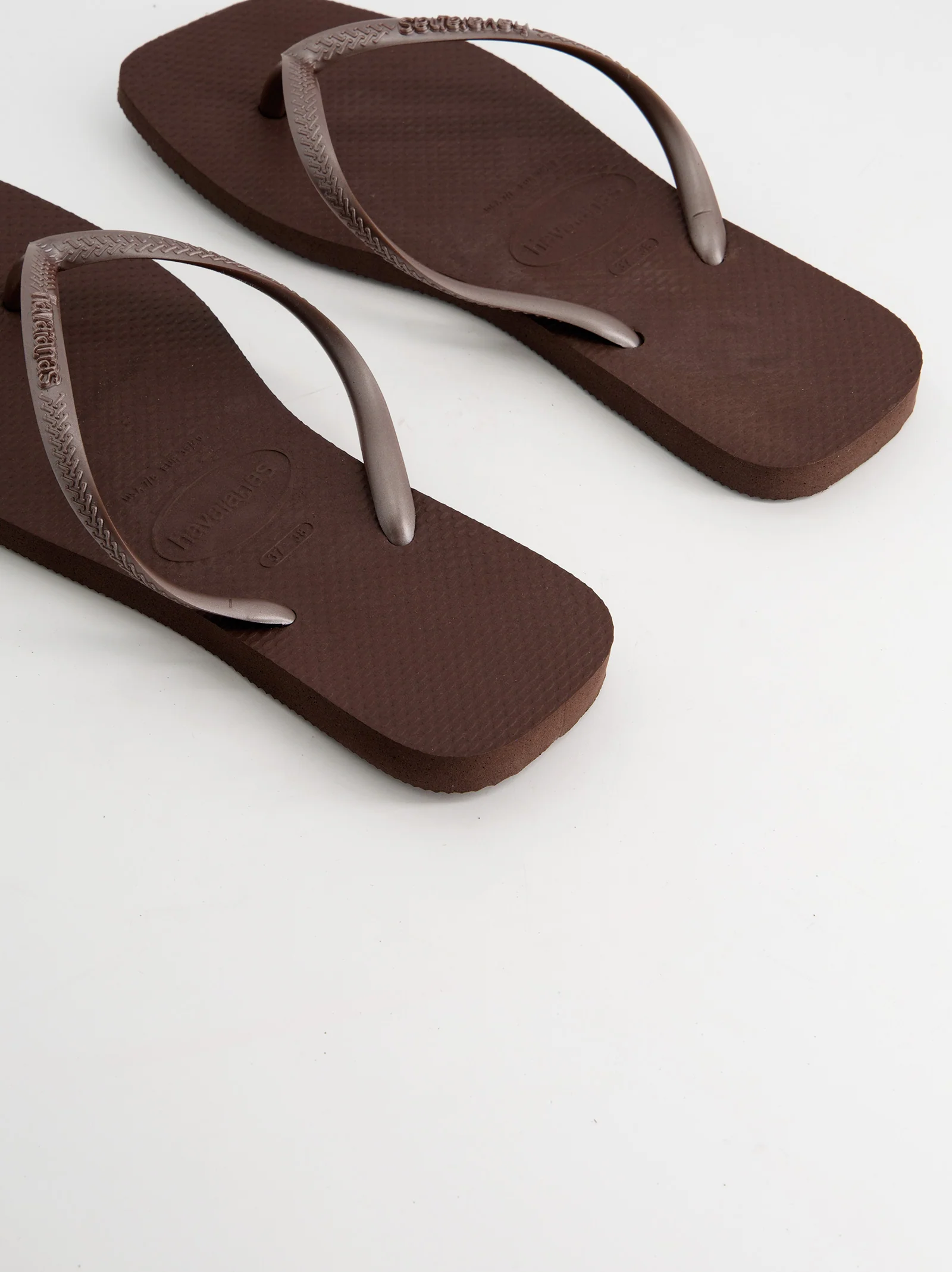 Chanclas Havaianas Tiras Dark Brown Marrón - Image 5