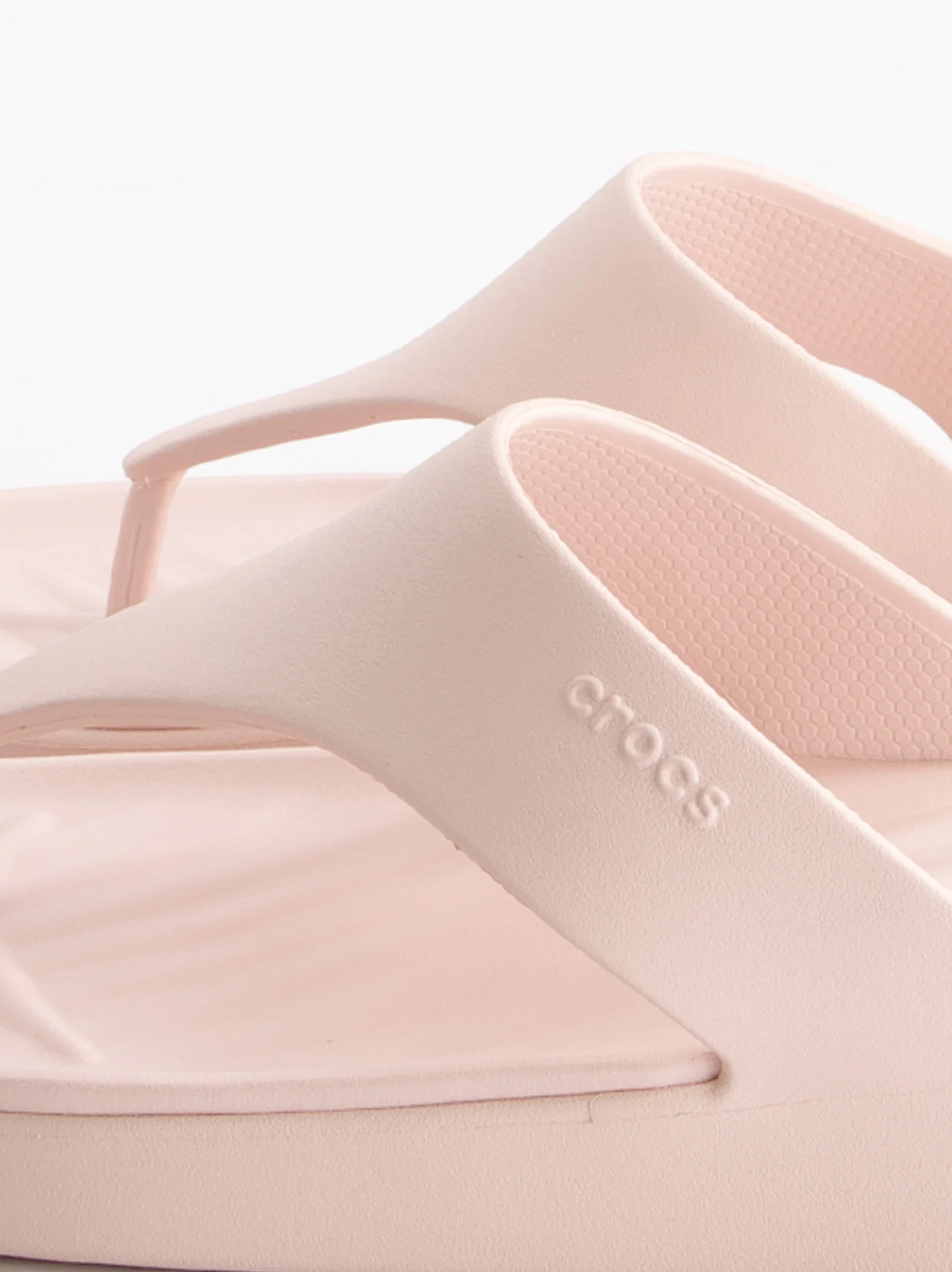 Crocs Rosa Empolvado - Getaway Flip - Image 3