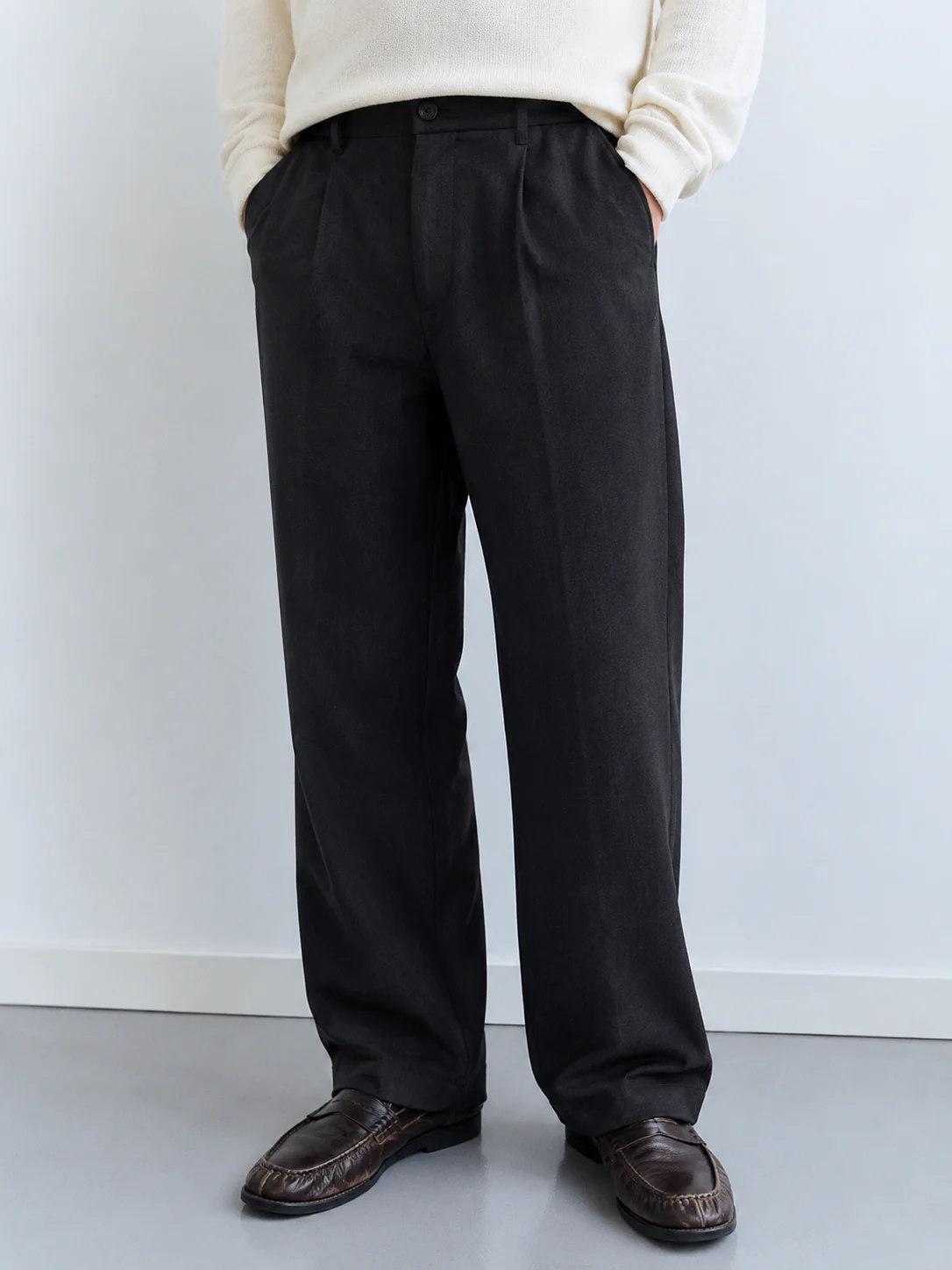 Pantalones con pinzas straight fit - Jayden