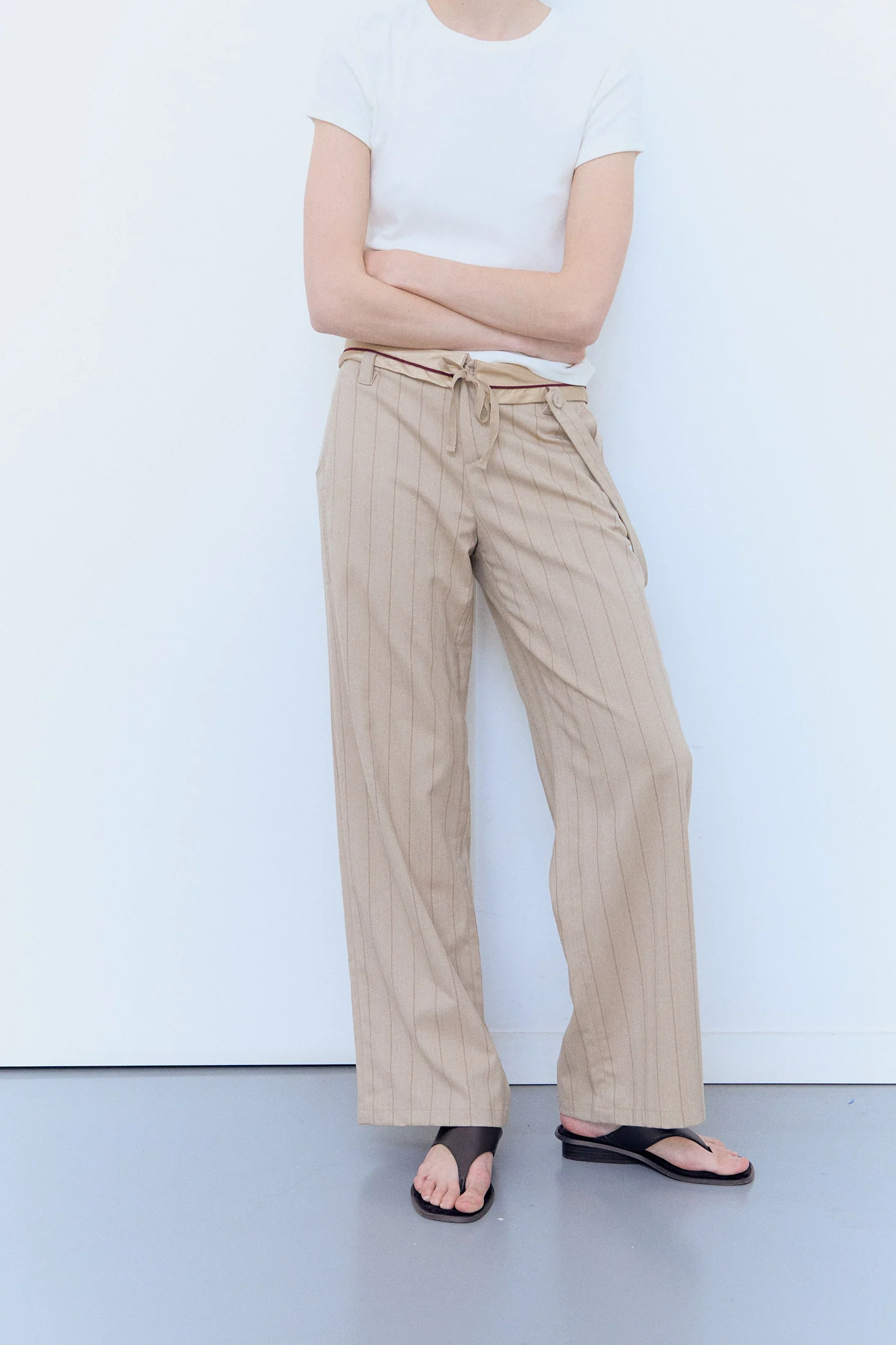 Pantalones raya diplomática oversize Yara - Image 2