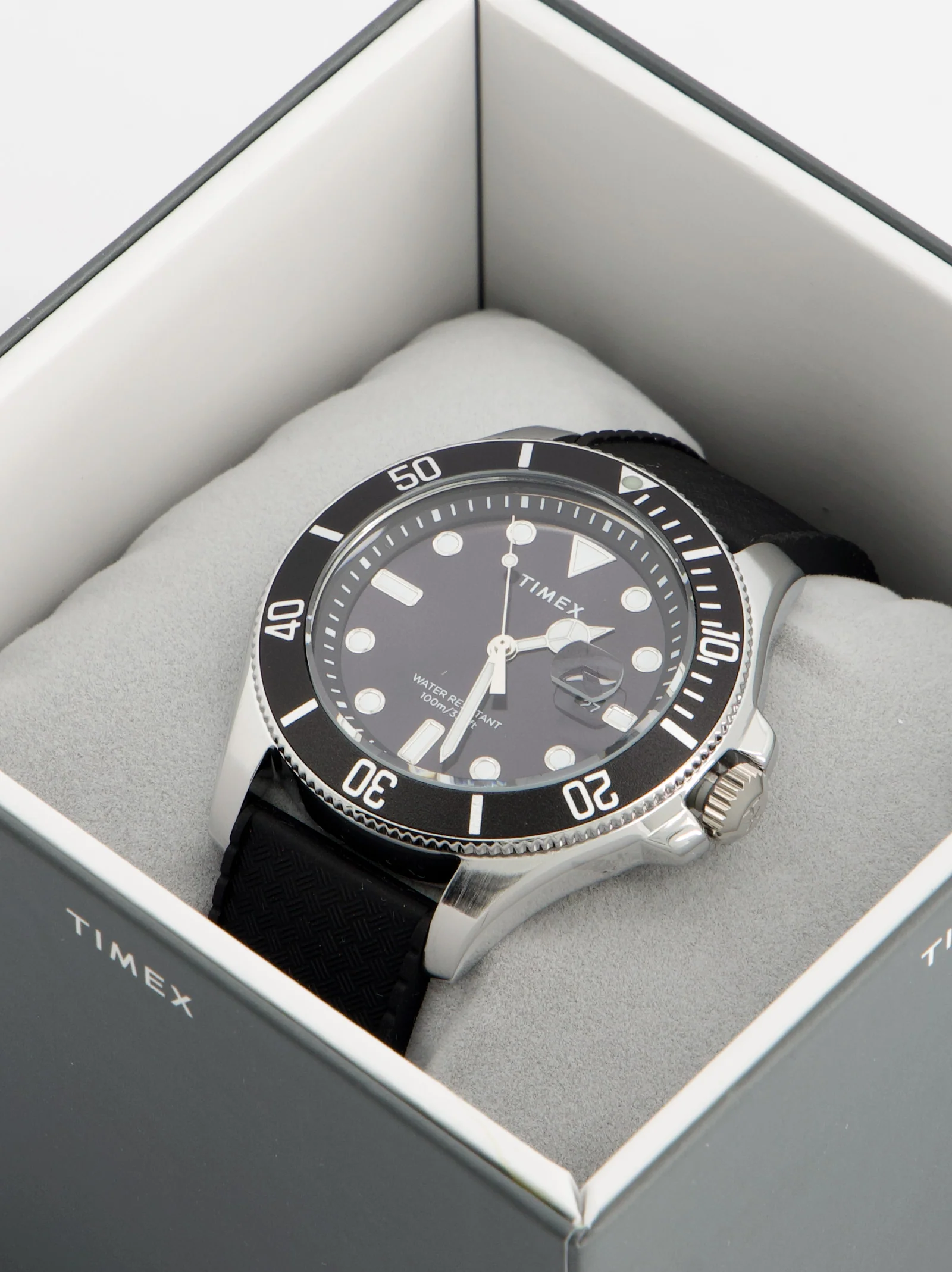 Reloj de pulsera resistente al agua - Timex Harborside - Image 2