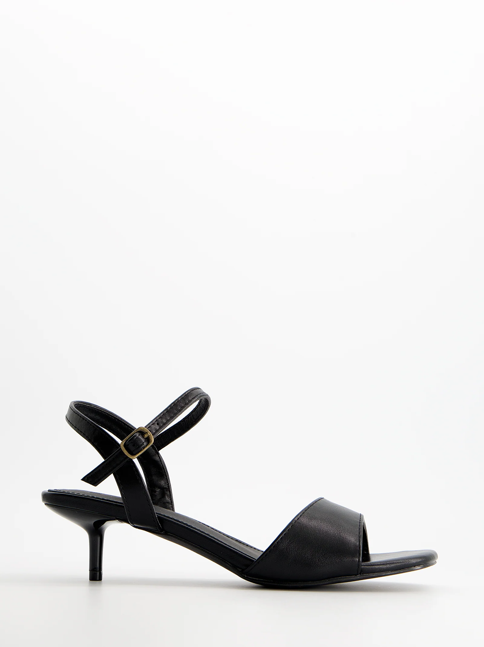 Sandalias negras tacón bajo - Partty