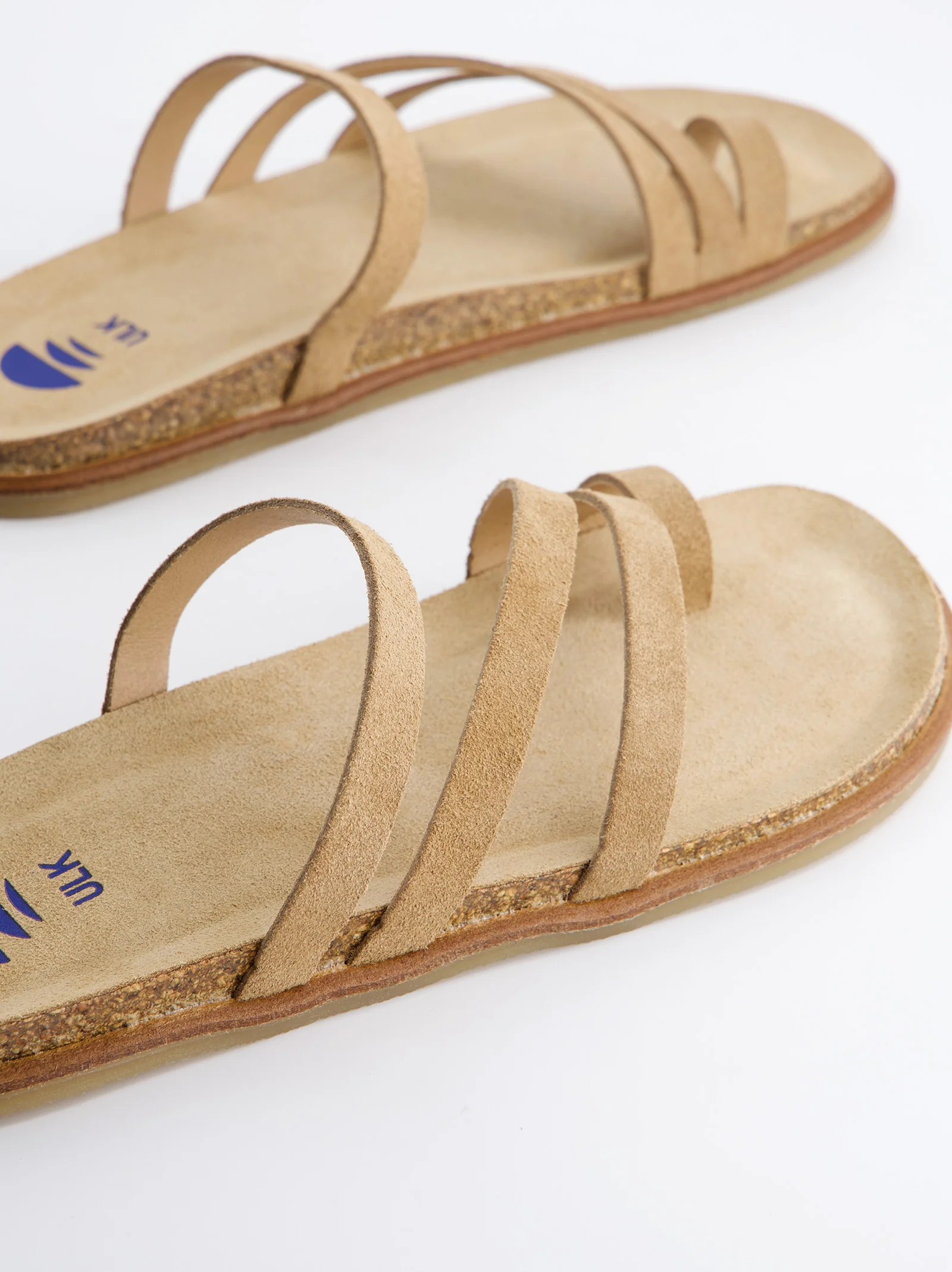 Sandalias Planas De Serraje Beige - VAne - Image 4
