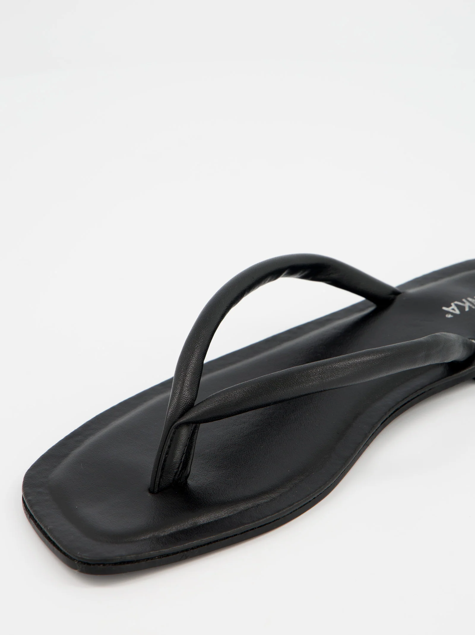 Sandalias planas para mujer Ulanka Gia - Image 5