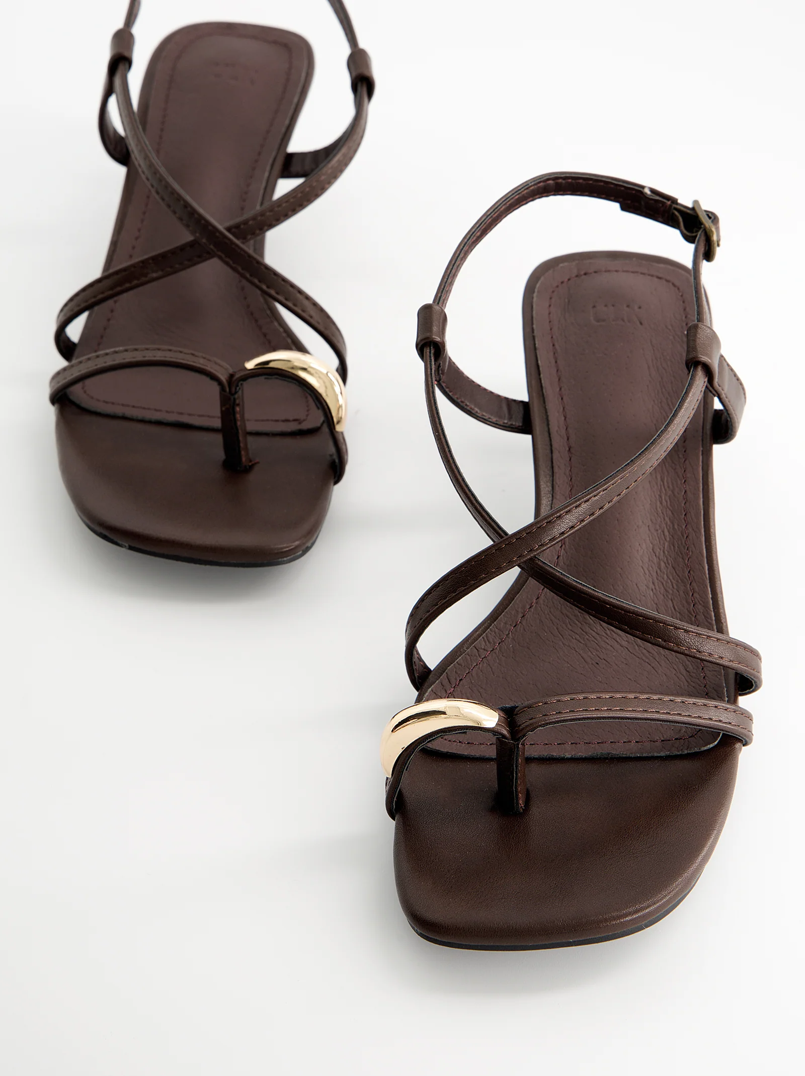 Sandalias tiras finas tacón bajo - Regee - Image 5