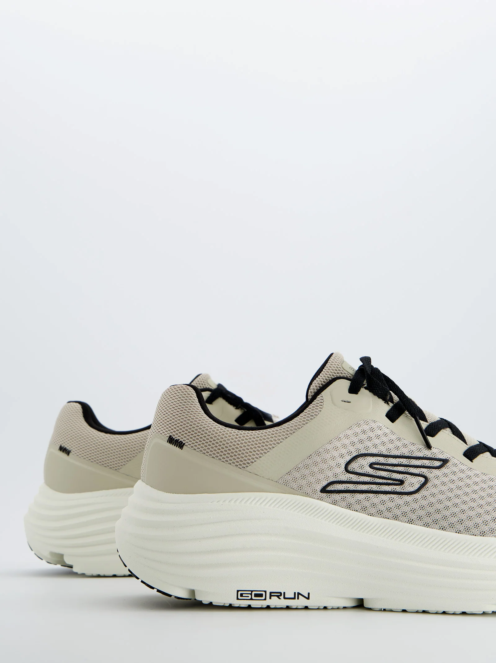 Skechers Go Run Beige - Image 2
