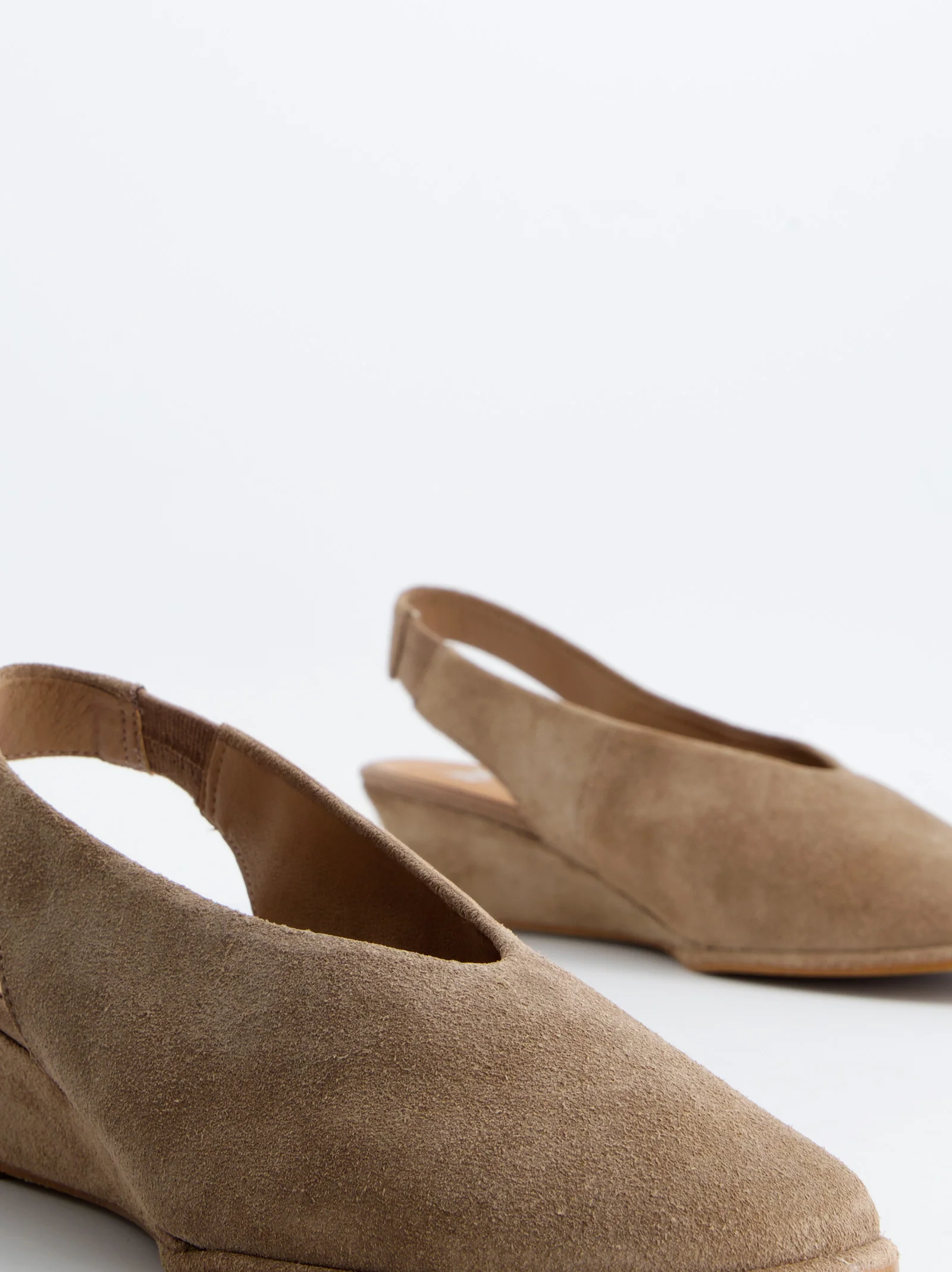 Zapato De Cuña De Ante Beige -Selein - Image 5