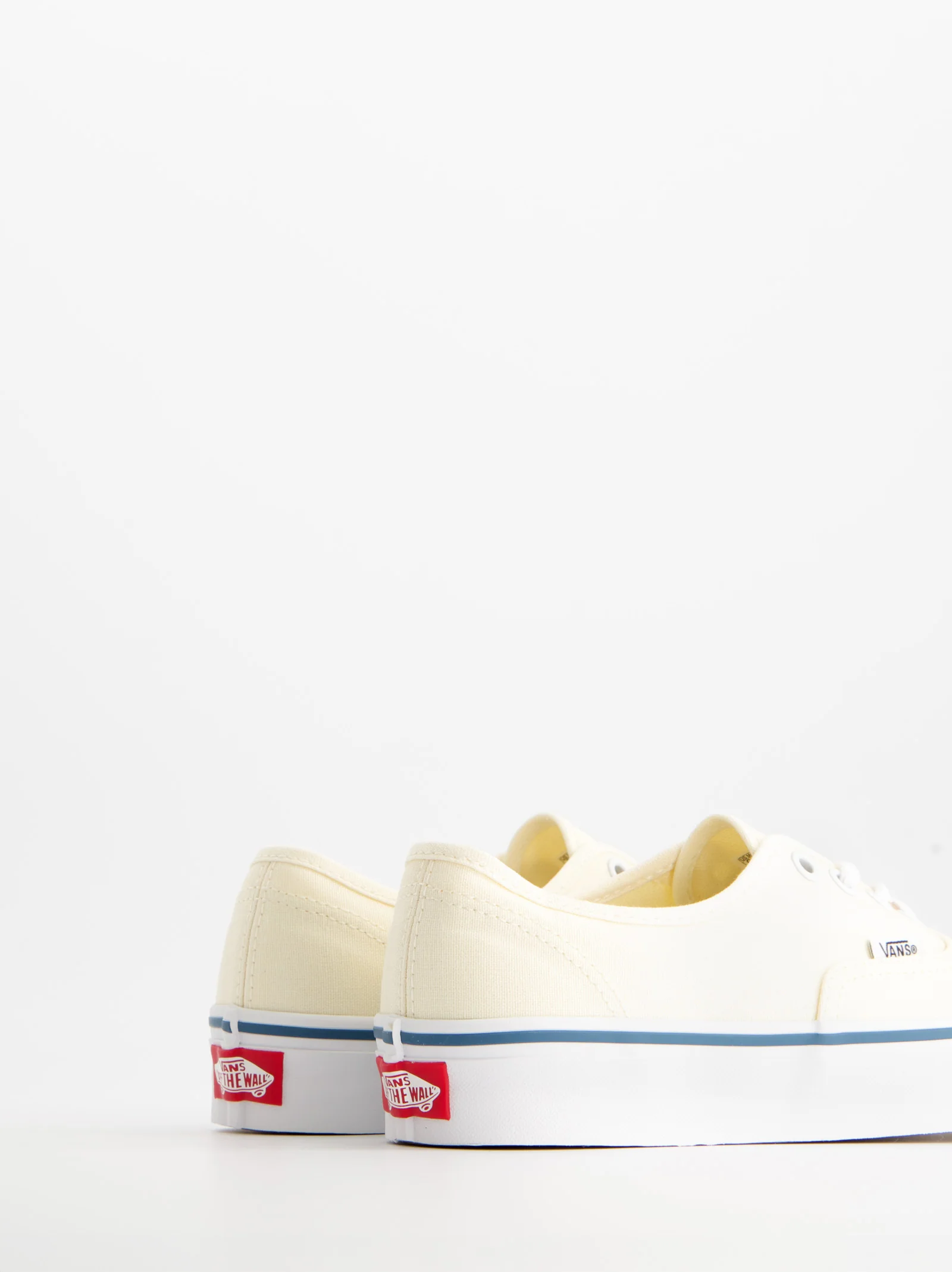 Zapatillas deportivas de caña baja - Vans Authentic - Image 5