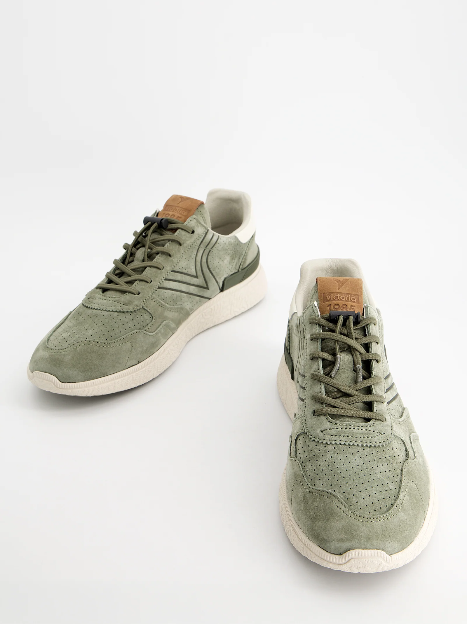 Zapatillas deportivas en ante - Victoria Anima - Image 4