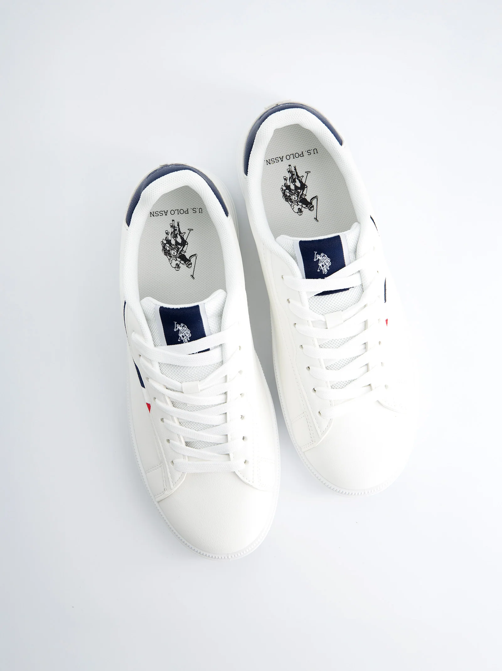 Zapatillas  Polo Blancas Logo Lateral - Image 3